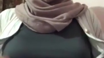 Zilla Jilbab Pap Toket Buat Doi