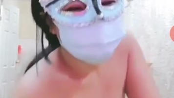 Tari AA Show Payudara Kenyal